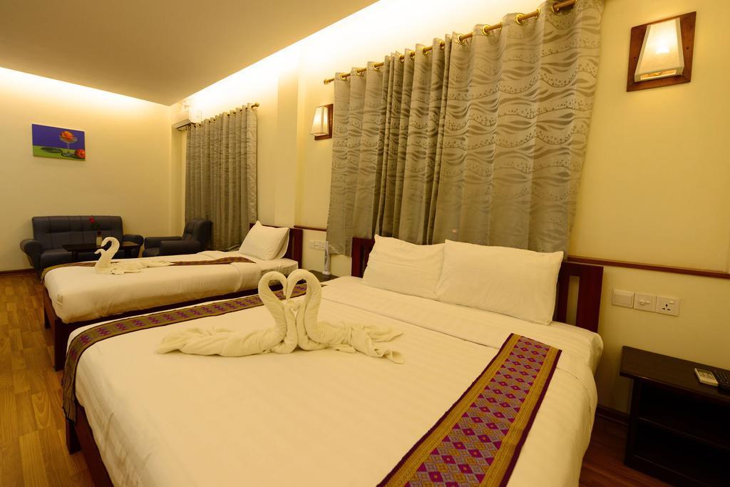 Uct Taunggyi Hotel Exterior photo